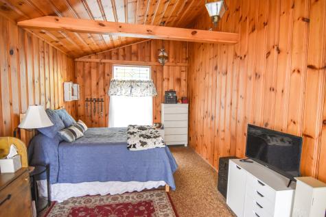 25 Hancock Avenue Hiram ME 04041