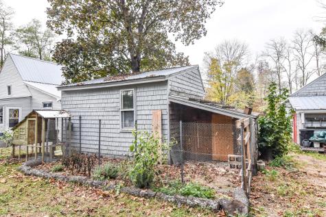 25 Hancock Avenue Hiram ME 04041