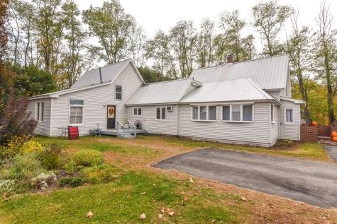 25 Hancock Avenue Hiram ME 04041