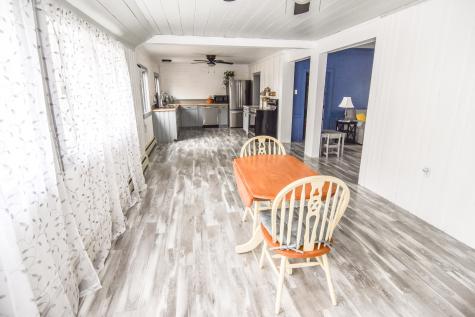 25 Hancock Avenue Hiram ME 04041