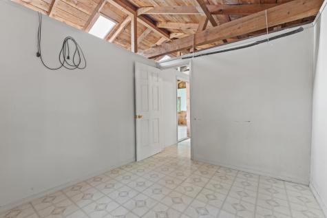 126 Snell Shore Palermo ME 04354