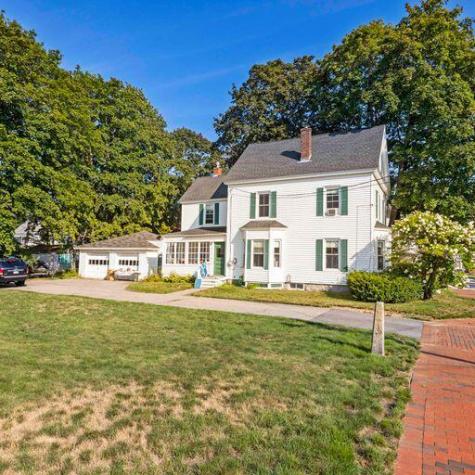 12 Dane Street Kennebunk ME 04043