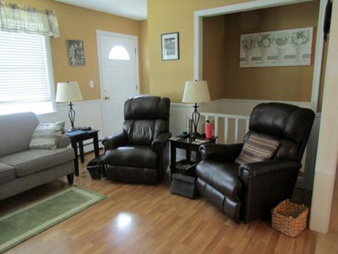 32 Gina Street Lewiston ME 04240