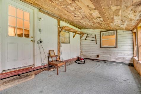 33 Plains Road Hiram ME 04041