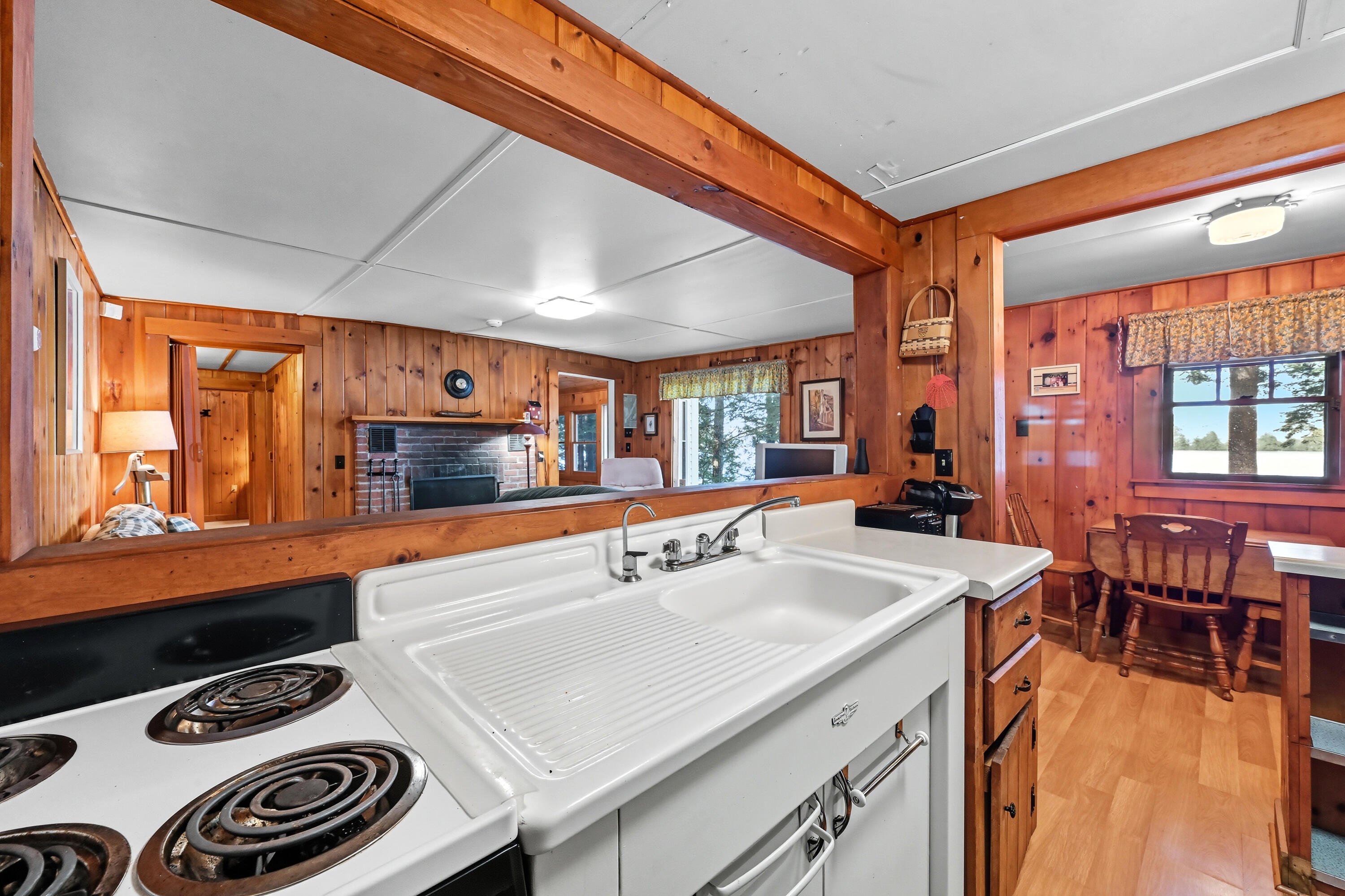 64 53rd Fire Road China ME 04358