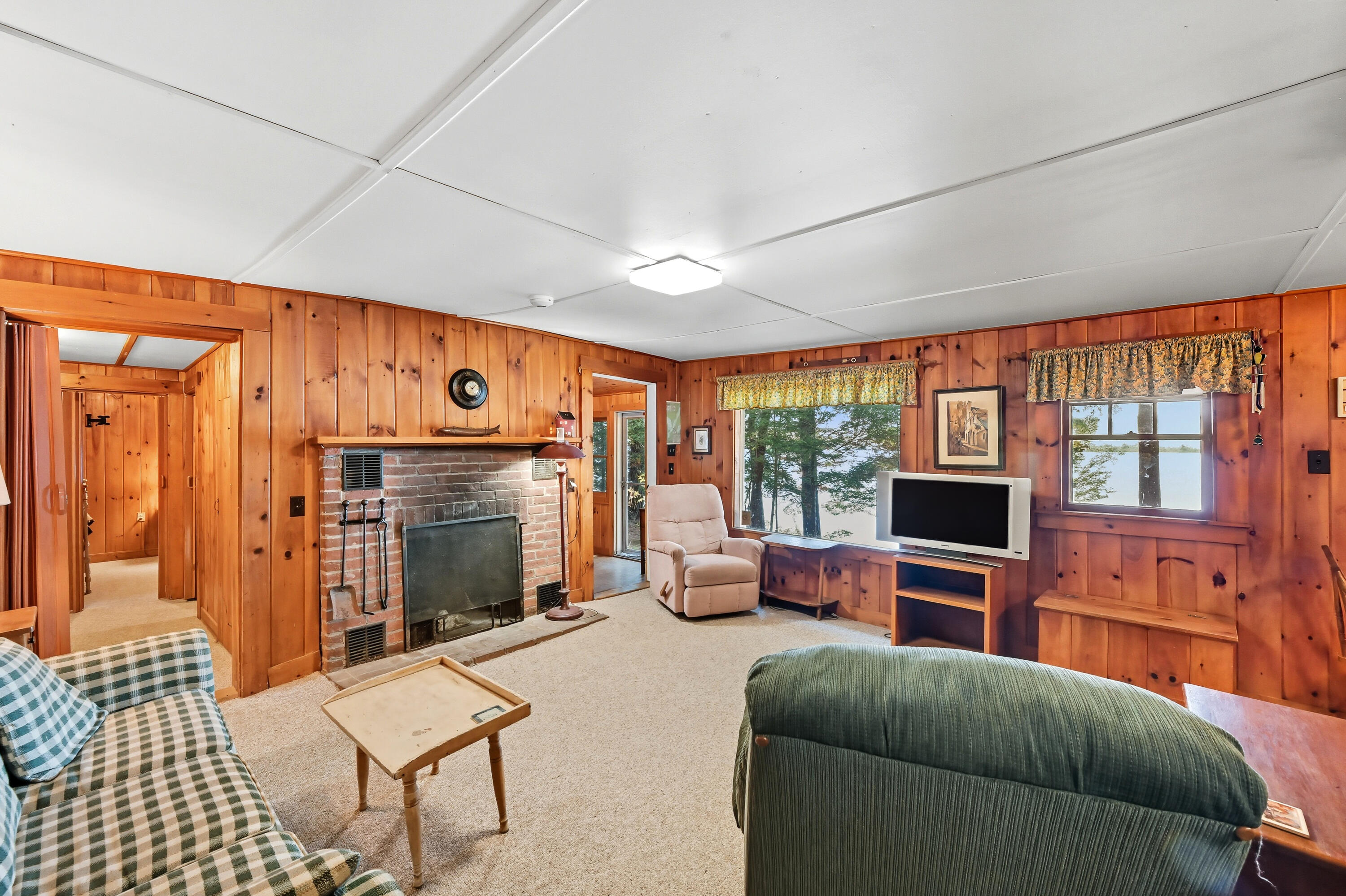 64 53rd Fire Road China ME 04358