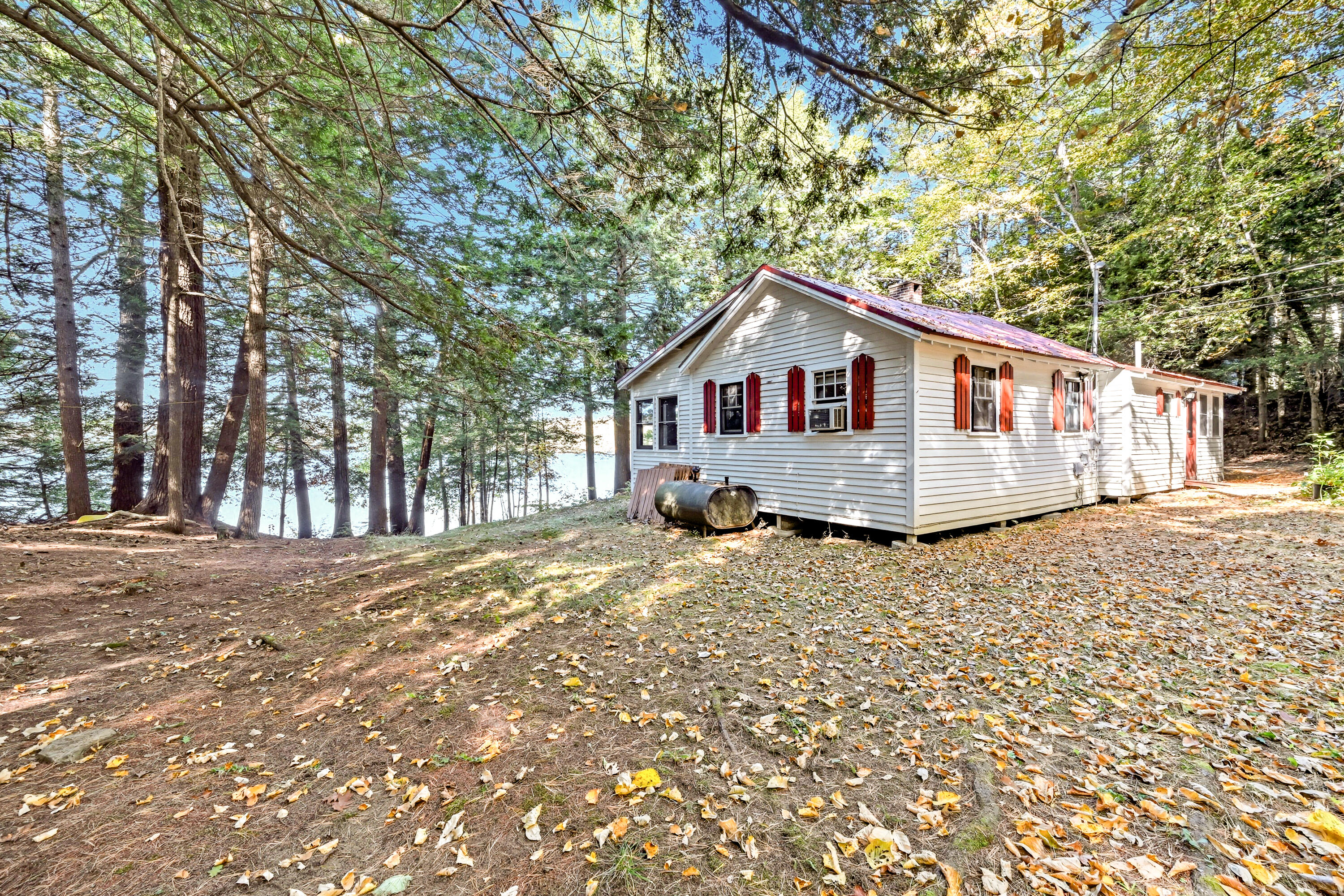 64 53rd Fire Road China ME 04358