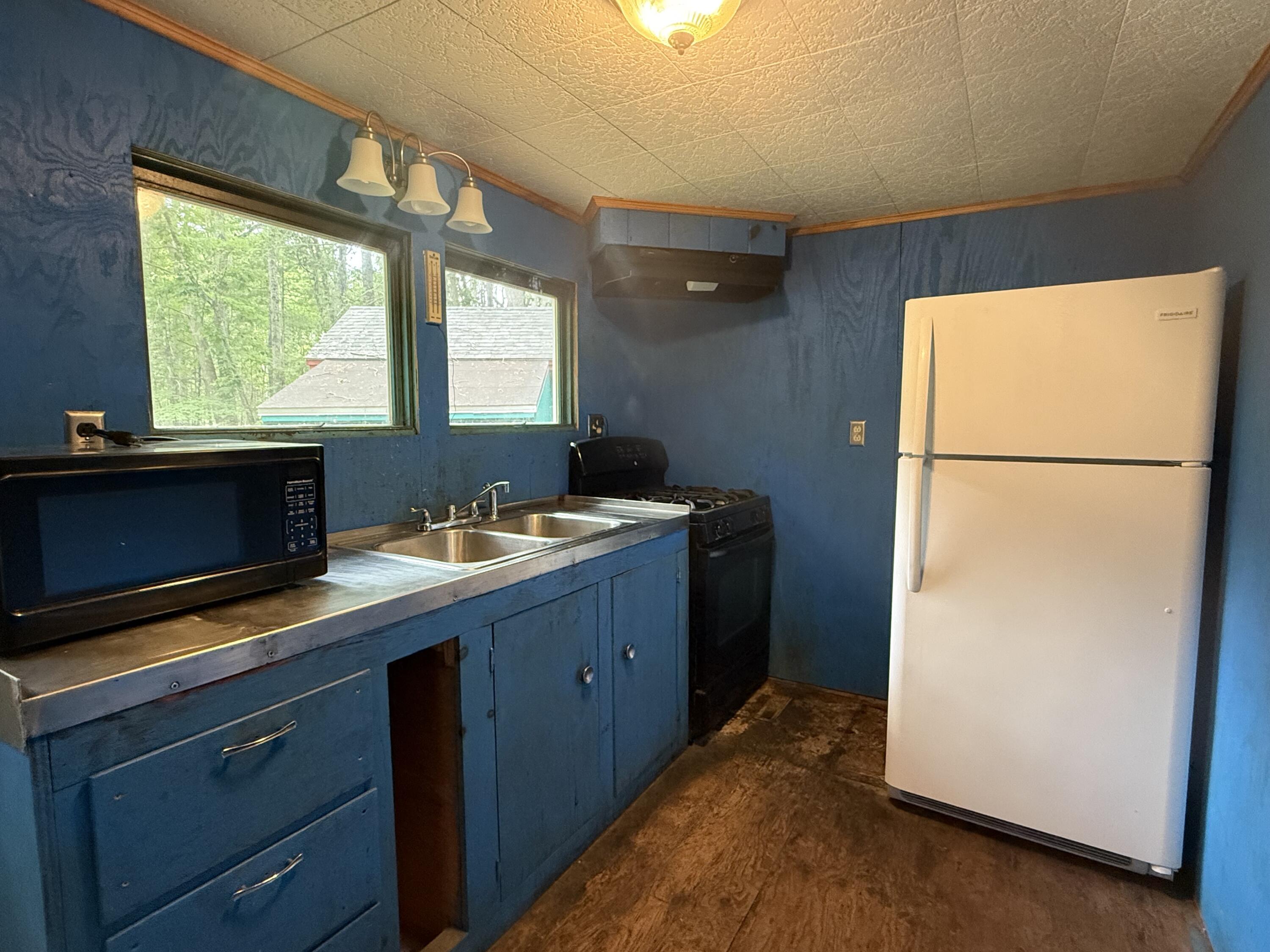 50 Lewis Road Kittery ME 03904