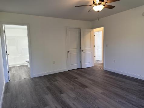 39 Village Circle Augusta ME 04330