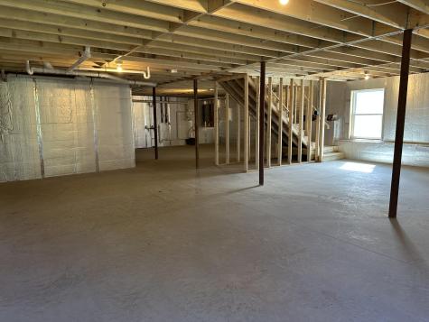 39 Village Circle Augusta ME 04330