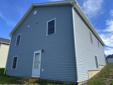 39 Village Circle Augusta ME 04330