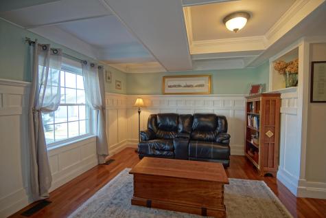 4 Spring Lane Eliot ME 03903