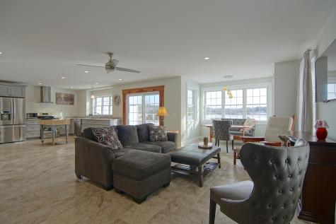 4 Spring Lane Eliot ME 03903