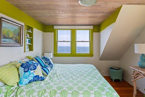 7 Dyer Lane Cape Elizabeth ME 04107