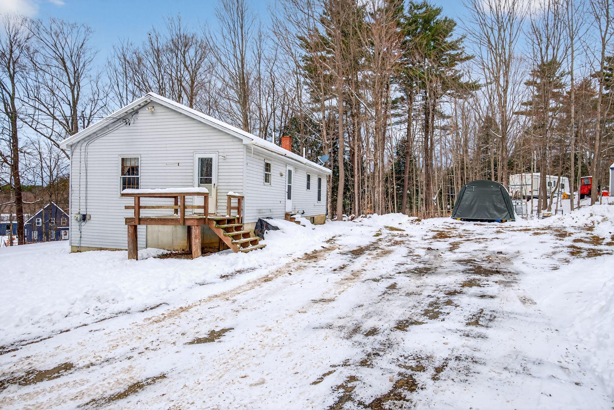 3187 Middle Road Sidney ME 04330