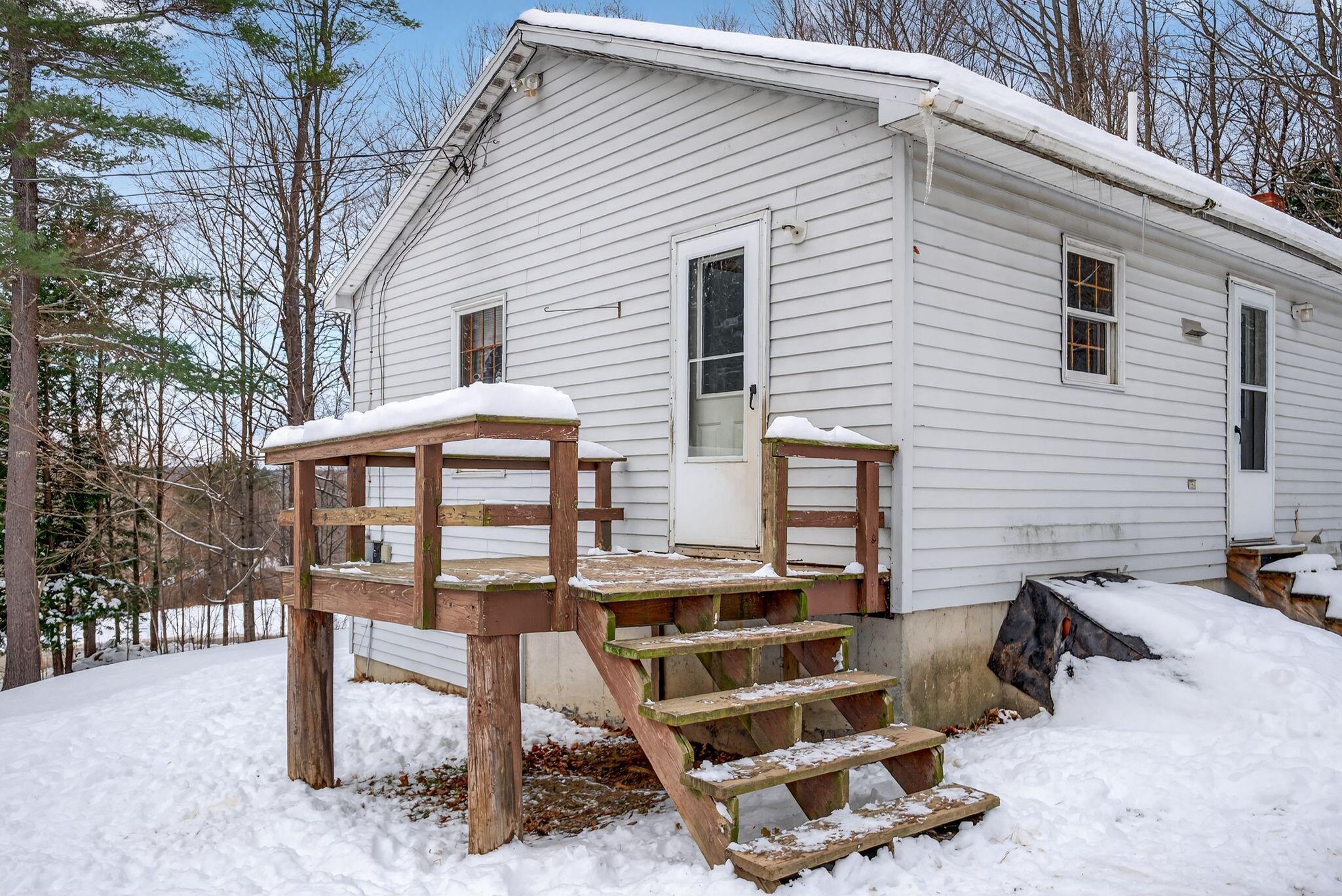 3187 Middle Road Sidney ME 04330