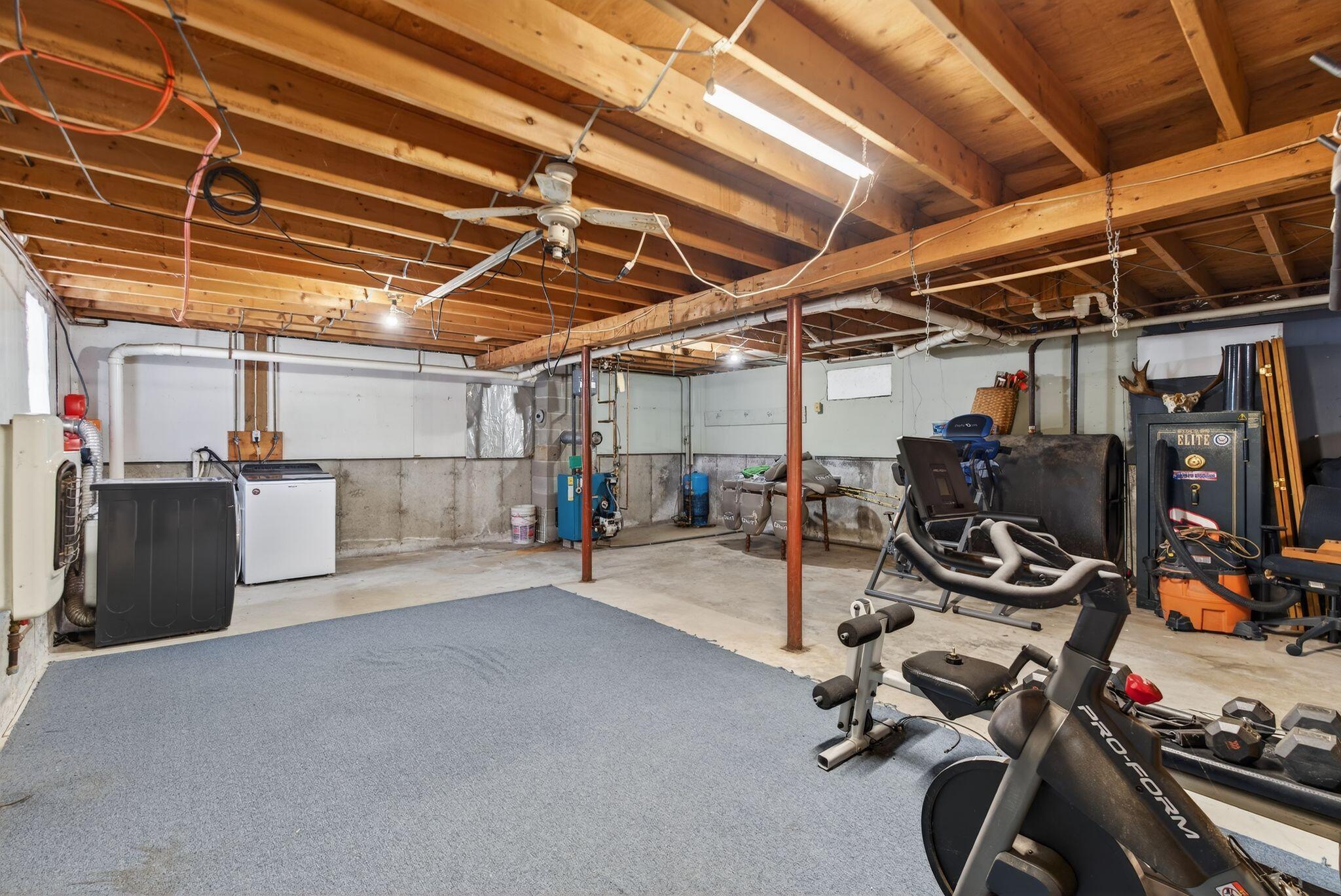 3187 Middle Road Sidney ME 04330