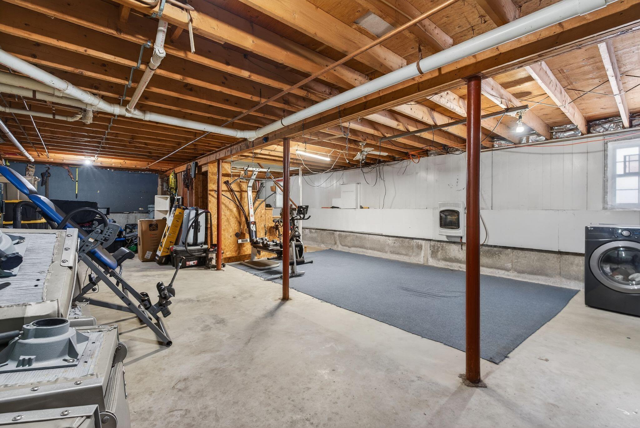 3187 Middle Road Sidney ME 04330