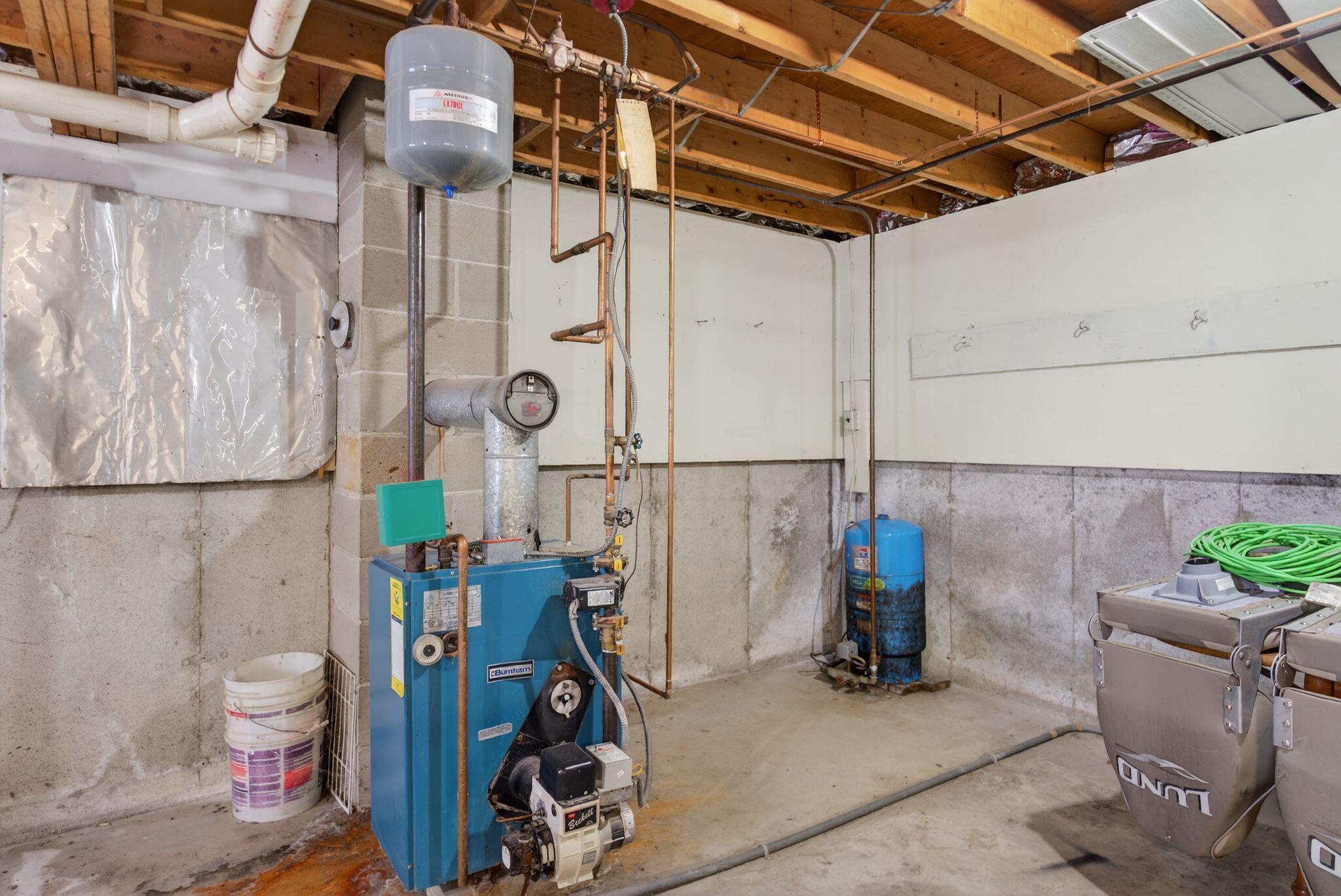 3187 Middle Road Sidney ME 04330