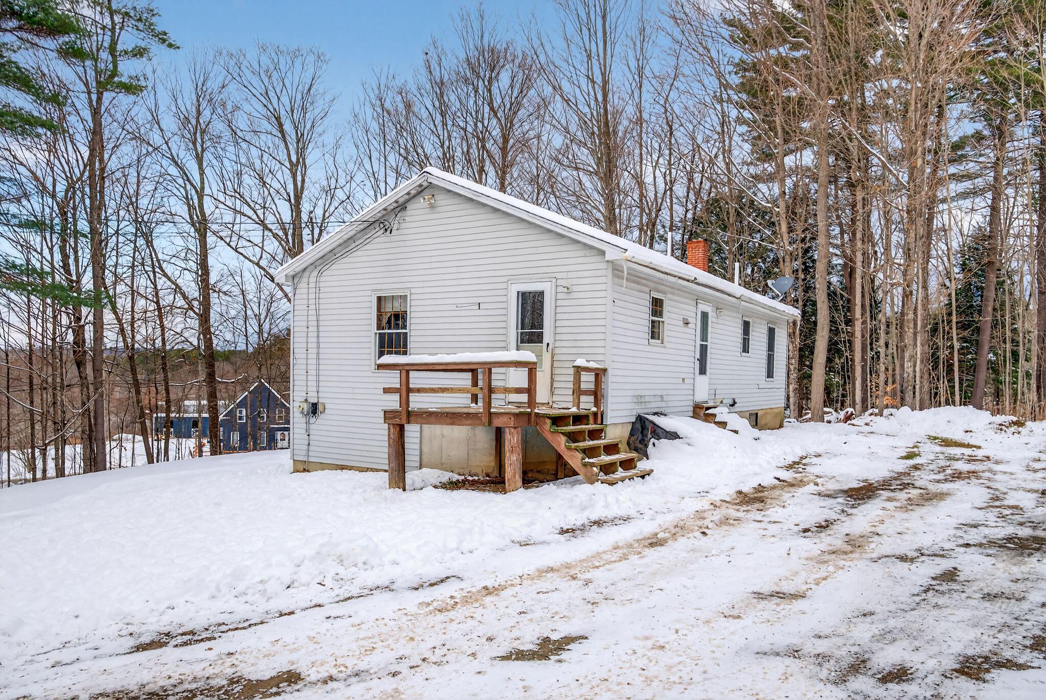 3187 Middle Road Sidney ME 04330