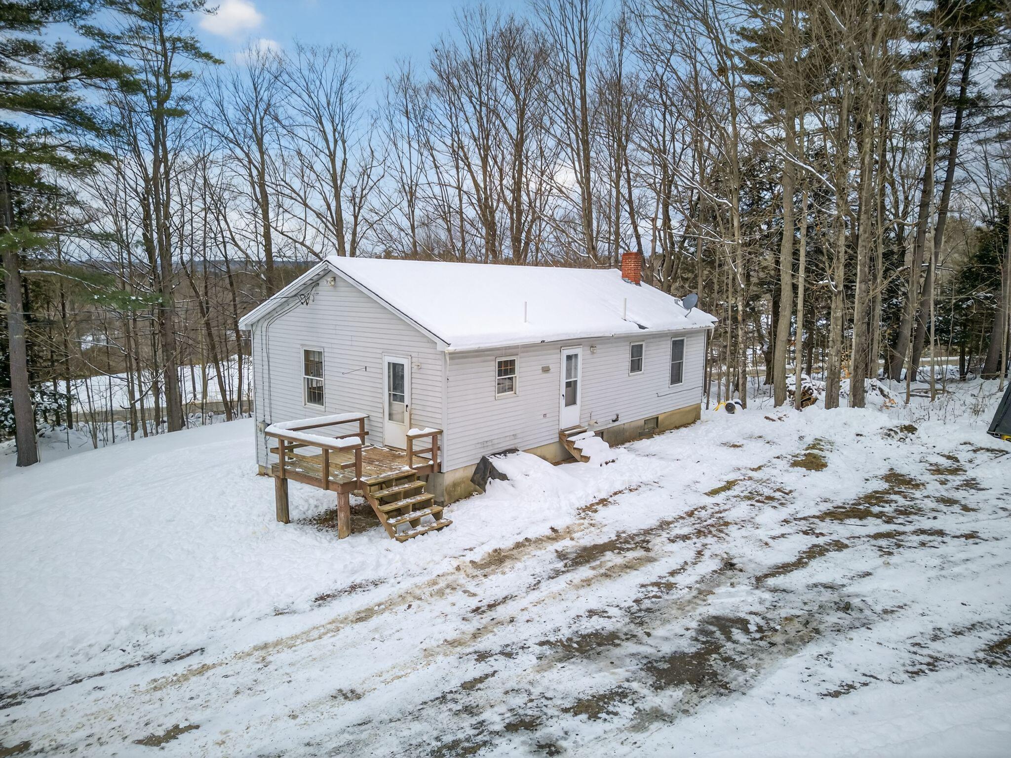 3187 Middle Road Sidney ME 04330