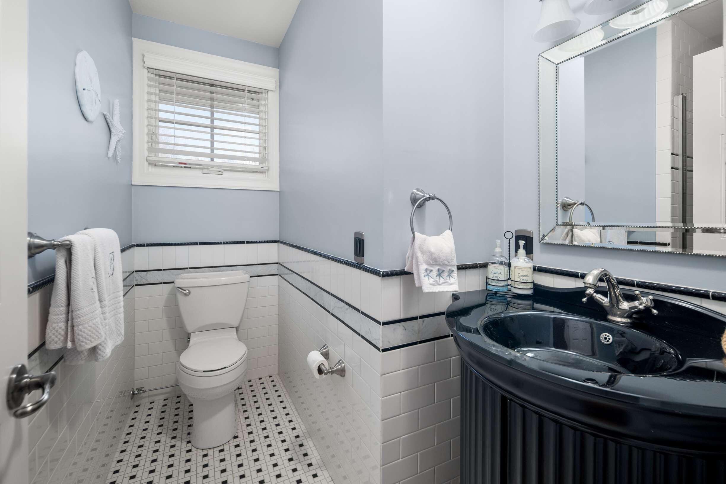 1 Cove Road York ME 03902