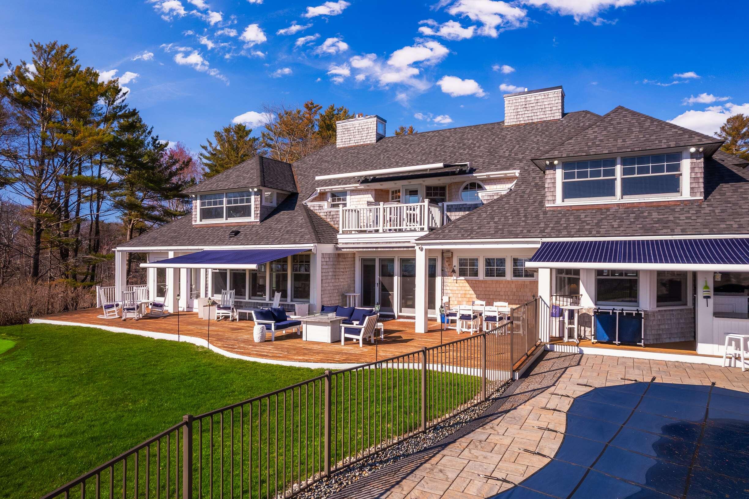 1 Cove Road York ME 03902