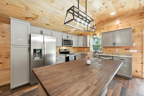 82 Sunflower Lane Sidney ME 04330