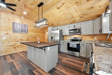 82 Sunflower Lane Sidney ME 04330