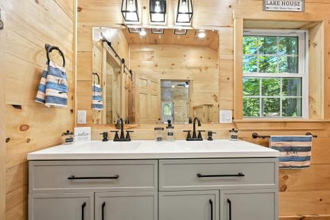 82 Sunflower Lane Sidney ME 04330