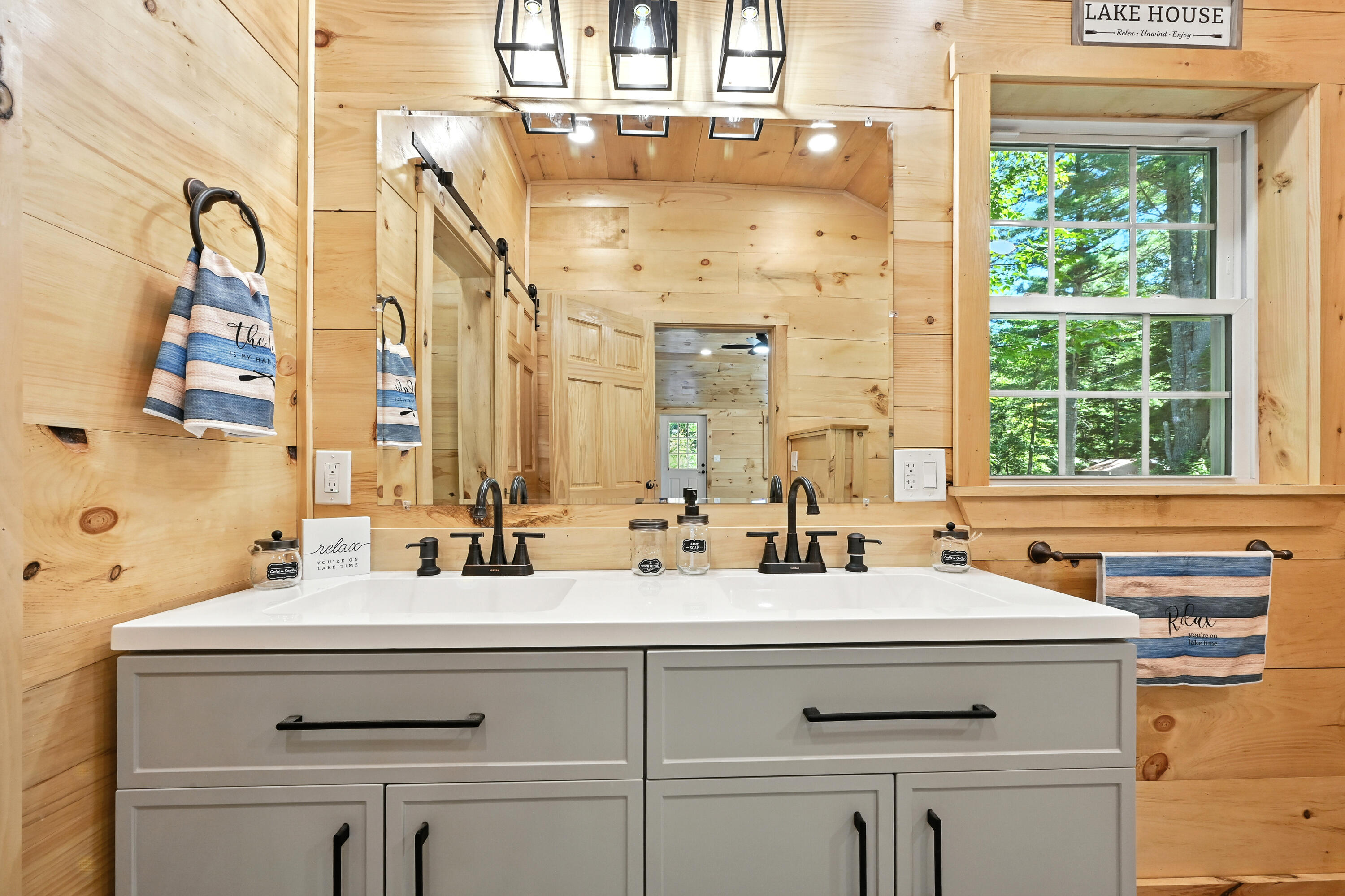 82 Sunflower Lane Sidney ME 04330