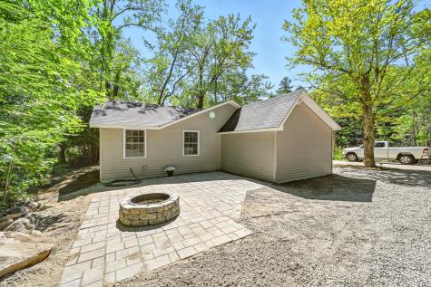 82 Sunflower Lane Sidney ME 04330