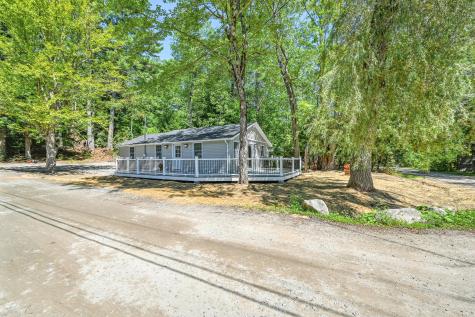 82 Sunflower Lane Sidney ME 04330