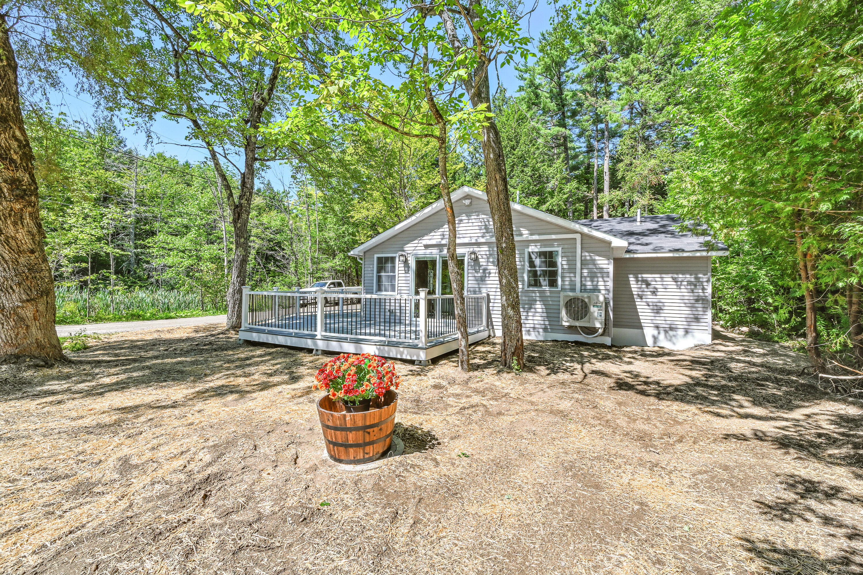 82 Sunflower Lane Sidney ME 04330