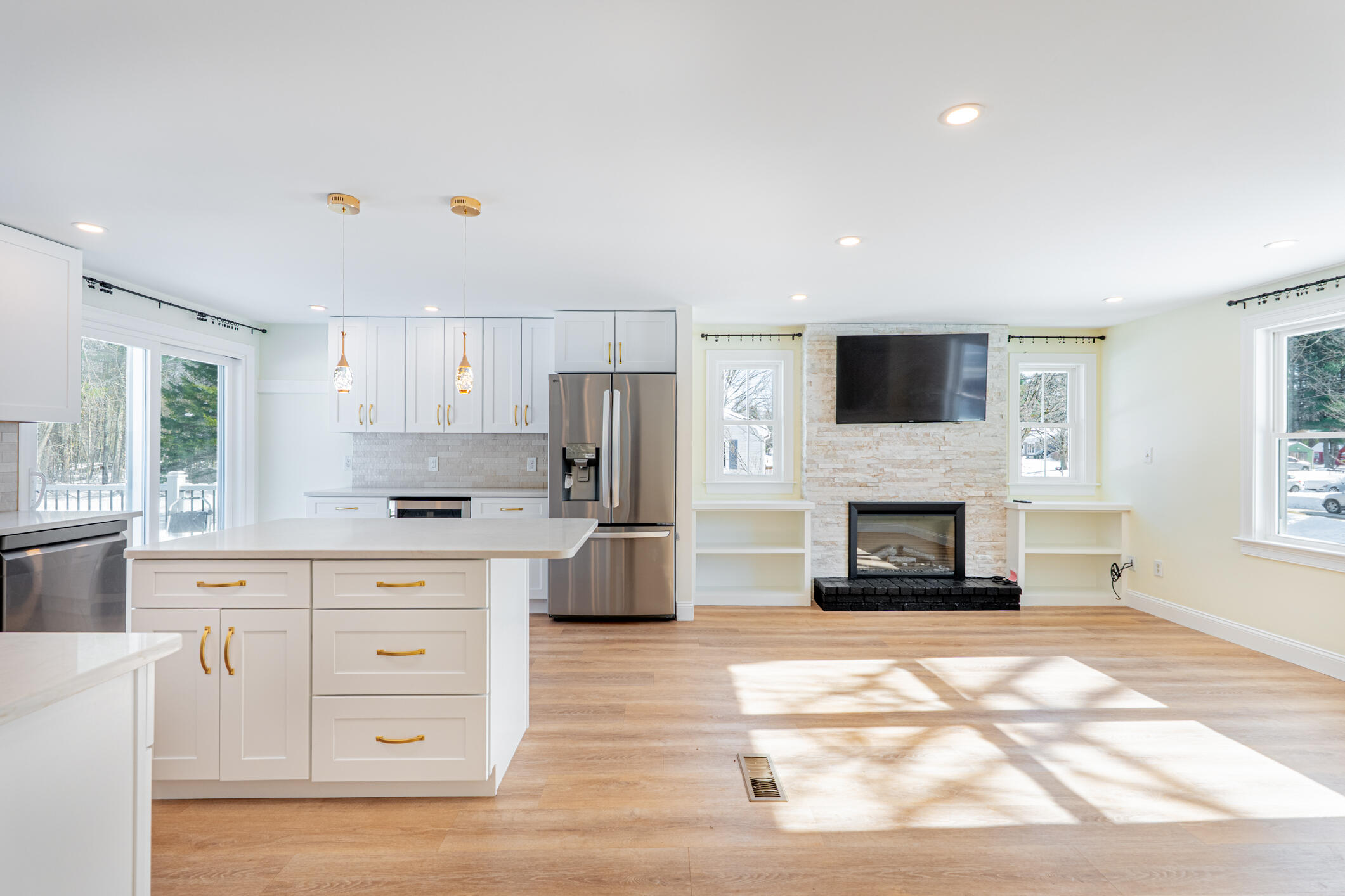 18 Eaton Drive Buxton ME 04093