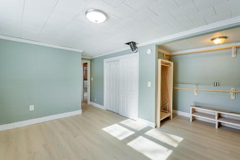 18 Eaton Drive Buxton ME 04093