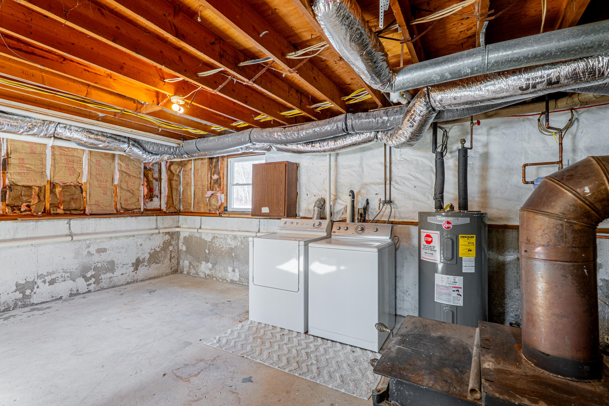 18 Eaton Drive Buxton ME 04093