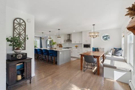 210 Main Street Cumberland ME 04021