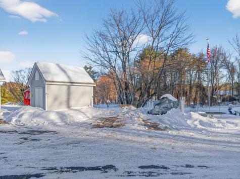 183 Country Club Road Norway ME 04268