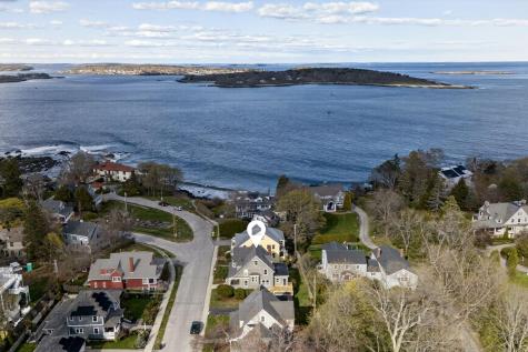 6 Sea View Avenue Cape Elizabeth ME 04107