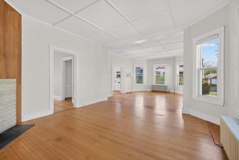 6 Sea View Avenue Cape Elizabeth ME 04107