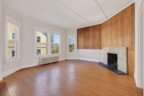 6 Sea View Avenue Cape Elizabeth ME 04107
