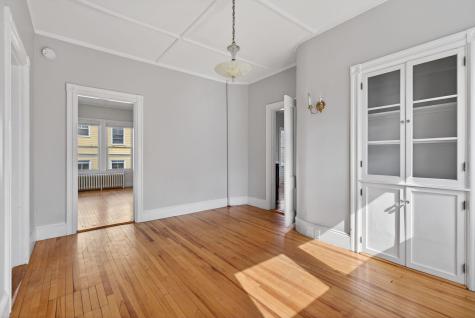 6 Sea View Avenue Cape Elizabeth ME 04107