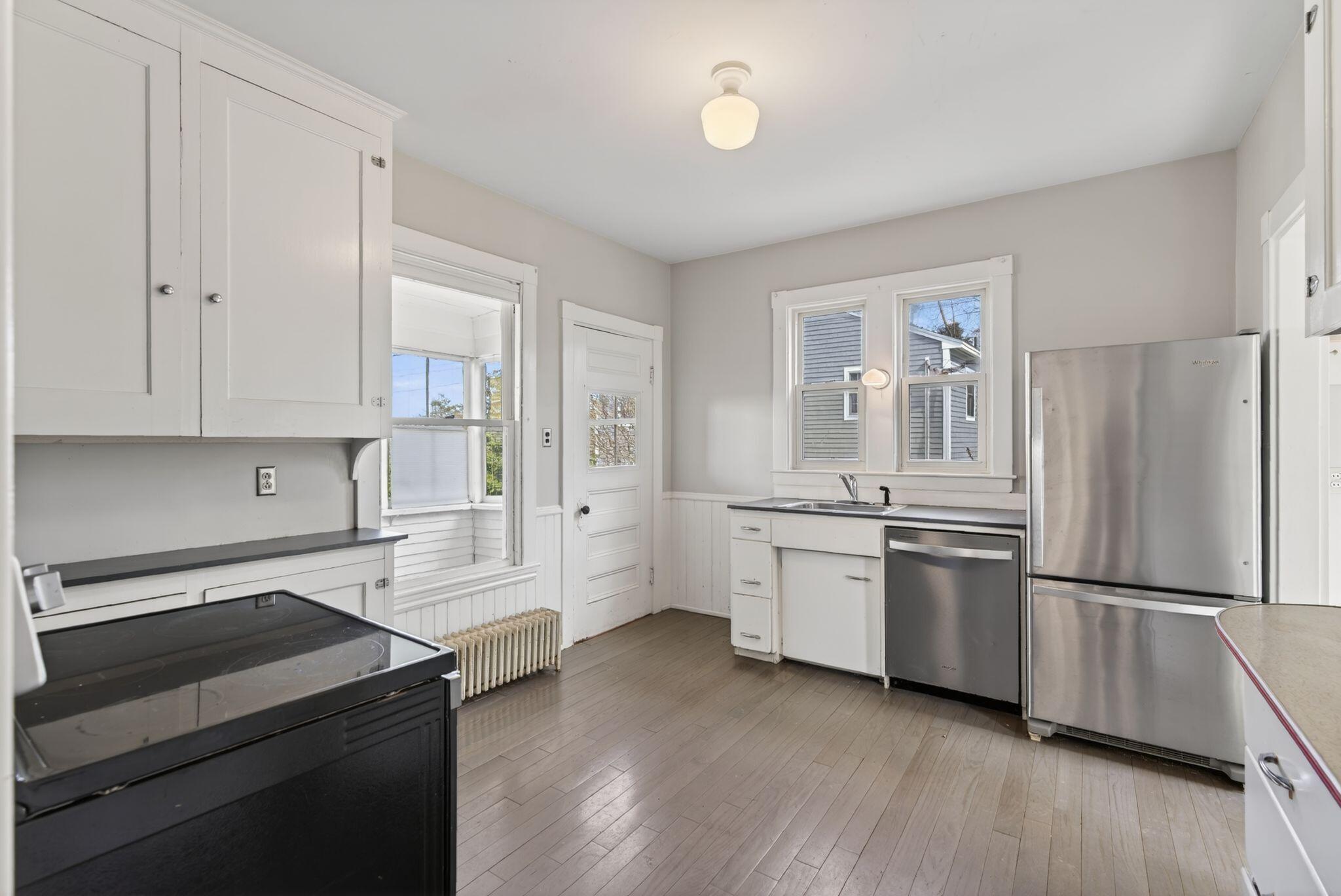 6 Sea View Avenue Cape Elizabeth ME 04107
