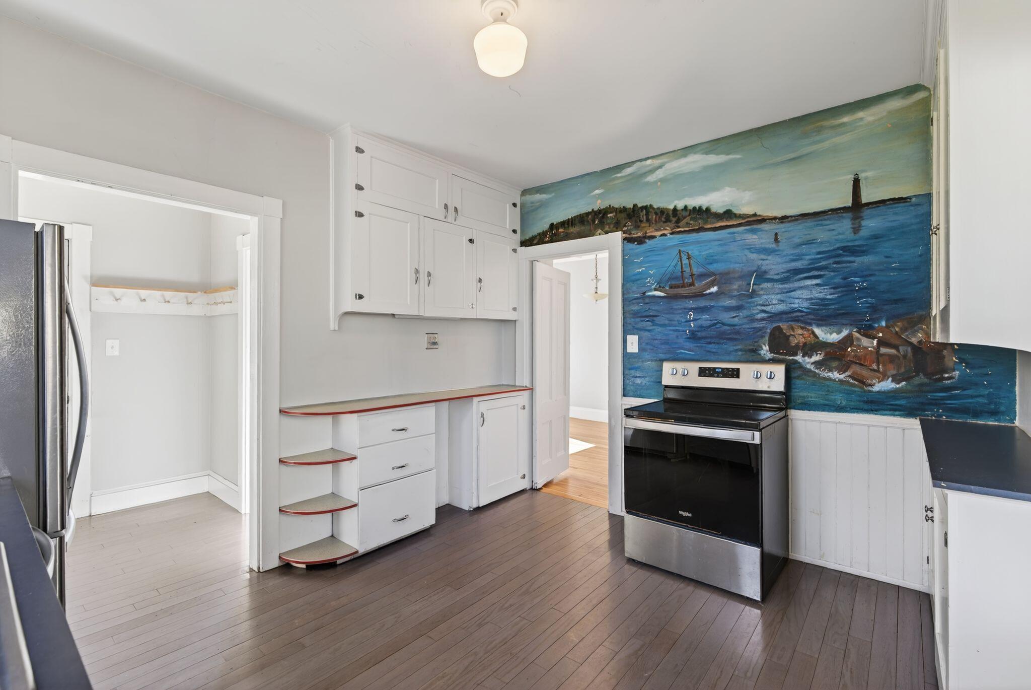 6 Sea View Avenue Cape Elizabeth ME 04107