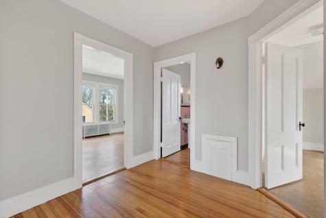 6 Sea View Avenue Cape Elizabeth ME 04107