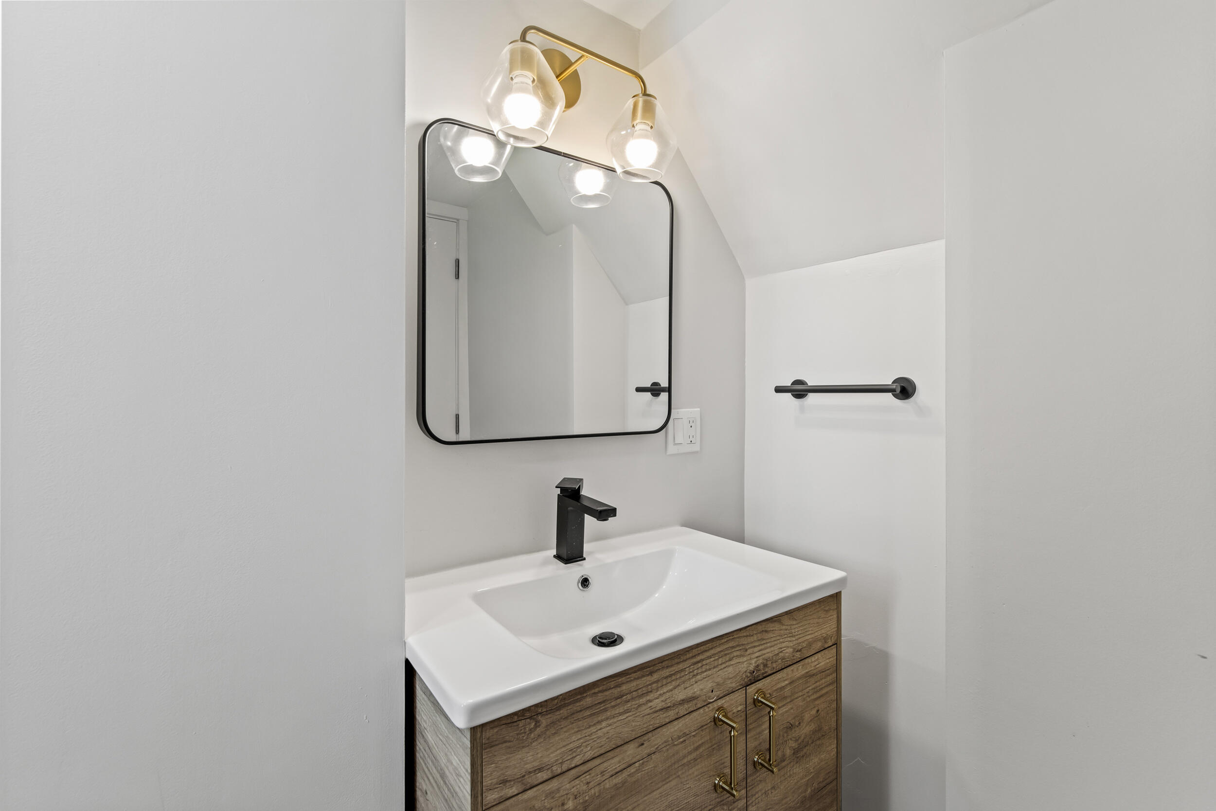 259 Falmouth Road Falmouth ME 04105