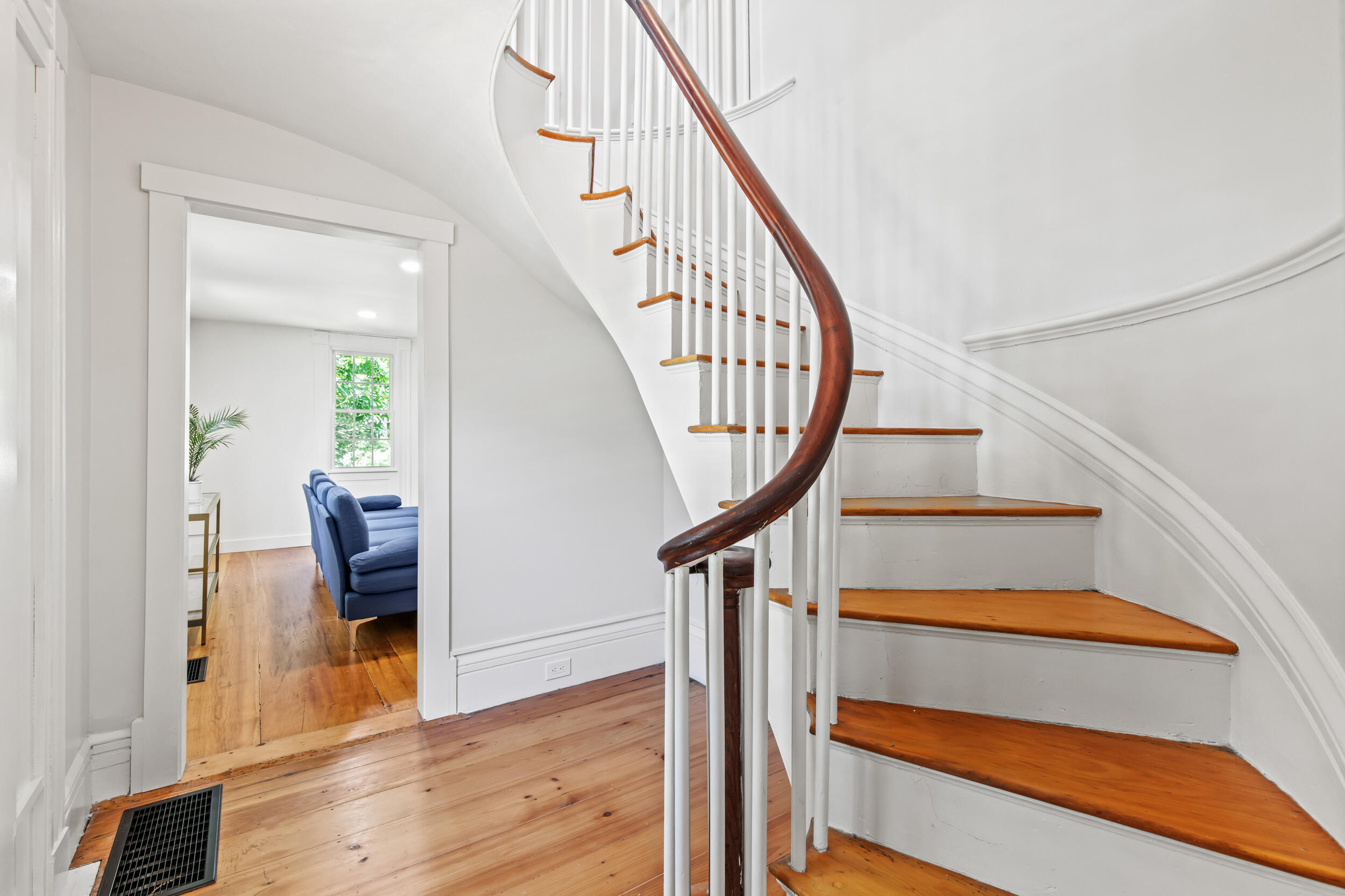 259 Falmouth Road Falmouth ME 04105