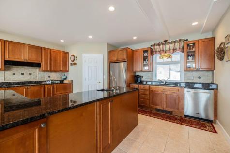 71 Nubble Road York ME 03909