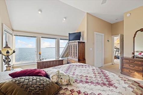 71 Nubble Road York ME 03909